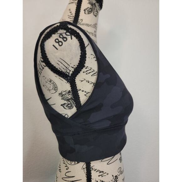 Lululemon Sport Bra Tank Womens Sz 6 Align Reversible Light Support LW2DA8S - Picture 13 of 14